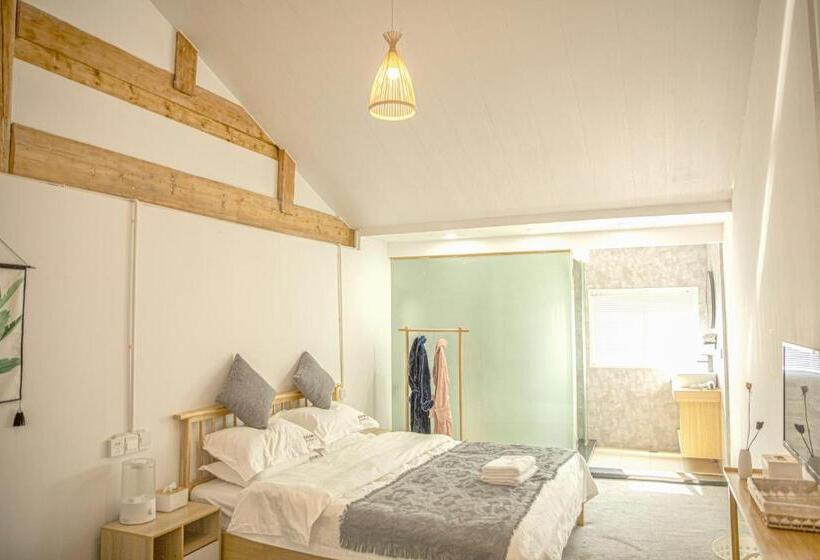 اتاق استاندارد با چشم‌انداز باغ, 雪湖轻奢民宿 Snowlake Inn