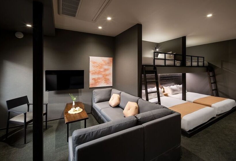 اتاق لوکس چهار تخته, The Machiya Hotel Takayama