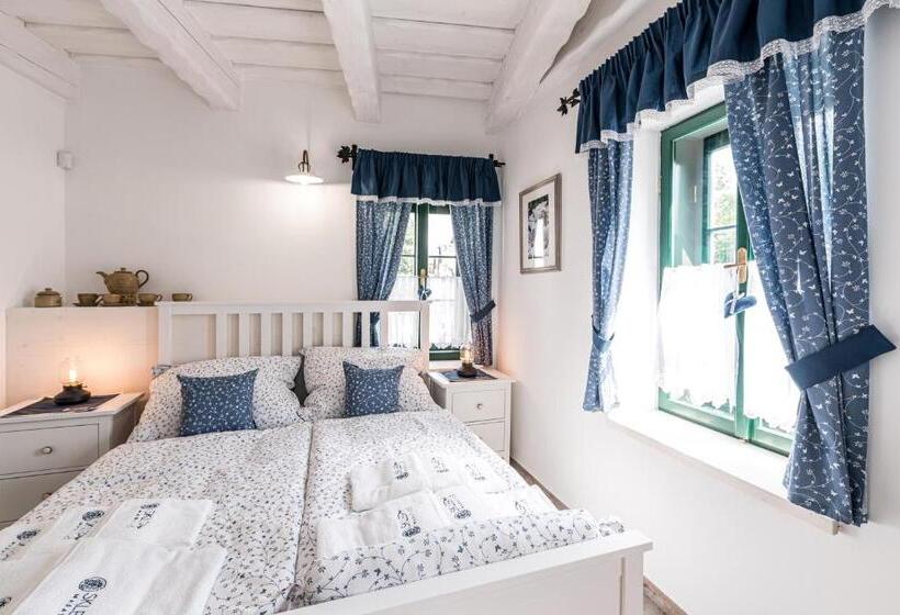 Апартаменты 1 Спальня с Террасой, Apartmány Sklepy Mařatice
