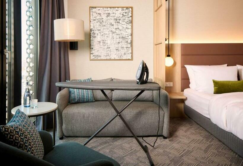 استودیوی سوپریور, Adina Apartment Hotel Munich