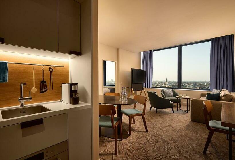 2 Bedroom Premium Apartment, Adina Apartment Hotel Munich