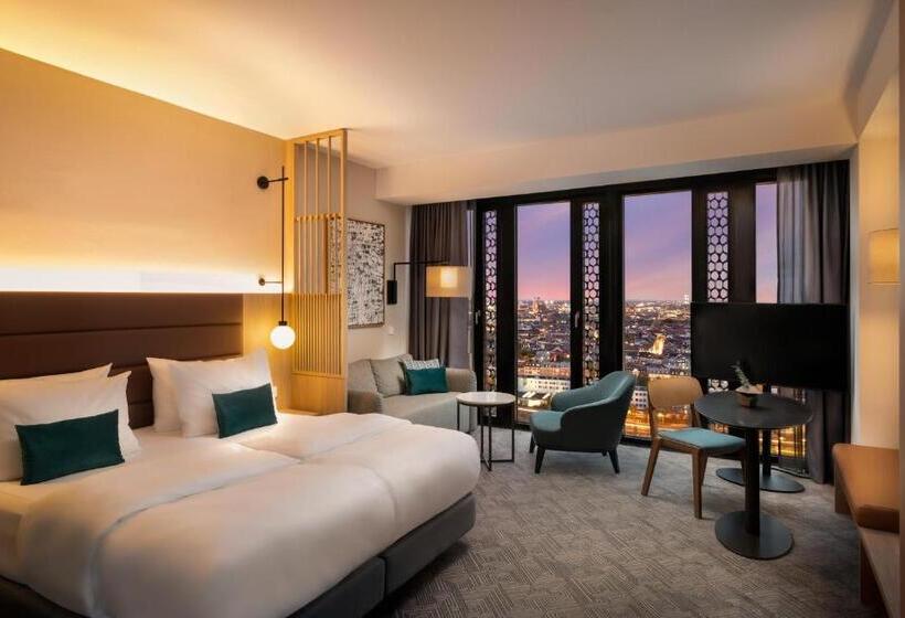 استودیوی سوپریور, Adina Apartment Hotel Munich