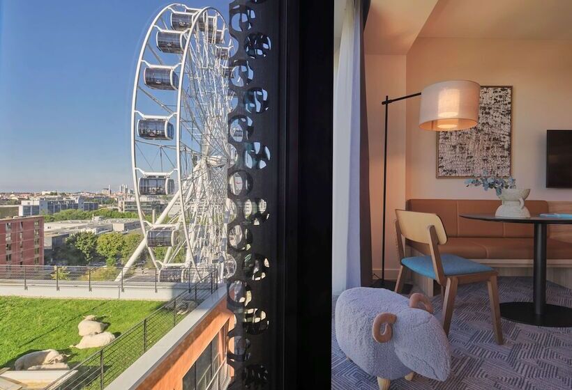 استودیوی استاندارد, Adina Apartment Hotel Munich