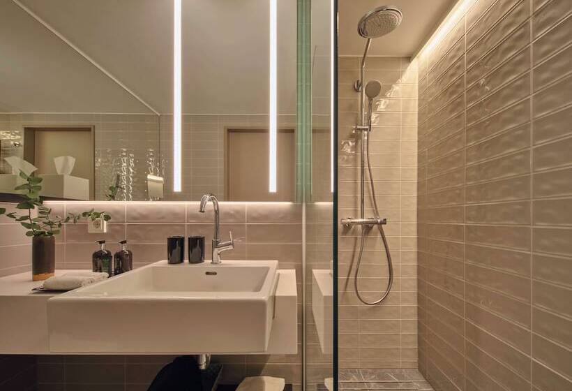 استودیوی پریمیوم, Adina Apartment Hotel Munich