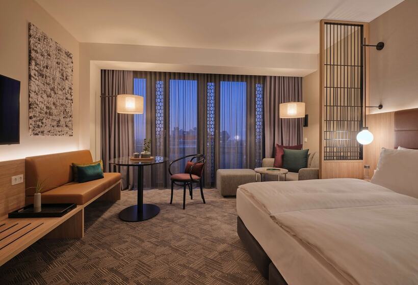 استودیوی پریمیوم, Adina Apartment Hotel Munich