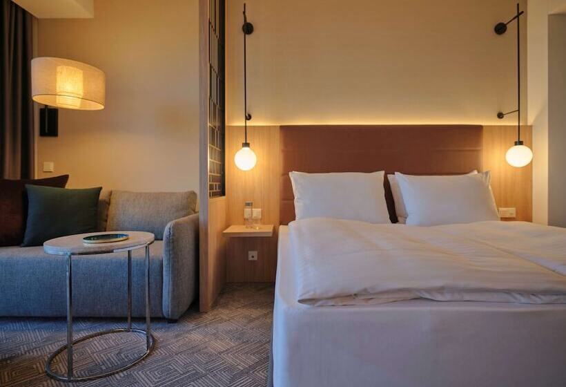 استودیوی پریمیوم, Adina Apartment Hotel Munich