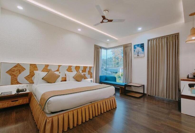 اتاق لوکس, Ataraxia Crestmont Resorts & Spa