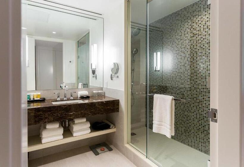 اتاق کلاسیک, Sutton Place Hotel Toronto