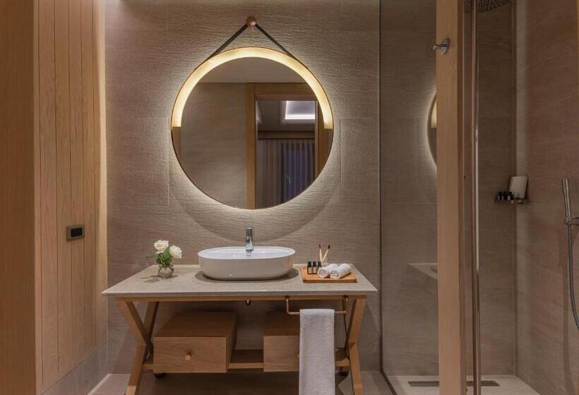 اتاق لوکس با تخت بزرگ, Mgallery The Bodrum Hotel Yalikavak