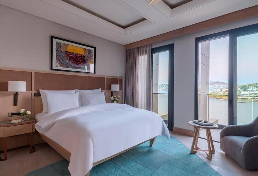 اتاق لوکس با تخت بزرگ, Mgallery The Bodrum Hotel Yalikavak