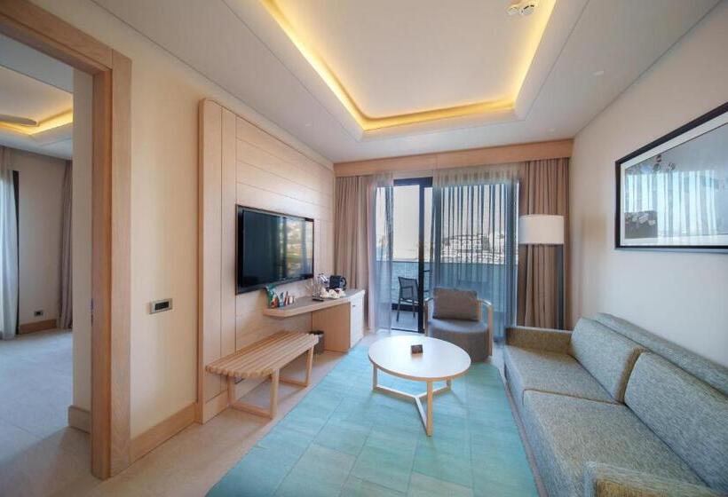 سوئیت اجرایی با چشم‌انداز دریا, Mgallery The Bodrum Hotel Yalikavak