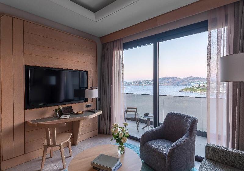 سوئیت اجرایی با چشم‌انداز دریا, Mgallery The Bodrum Hotel Yalikavak