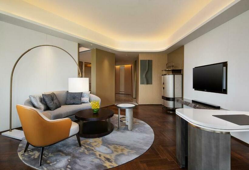 سوییت جونیور, Radisson Collection Resort, Nanjing