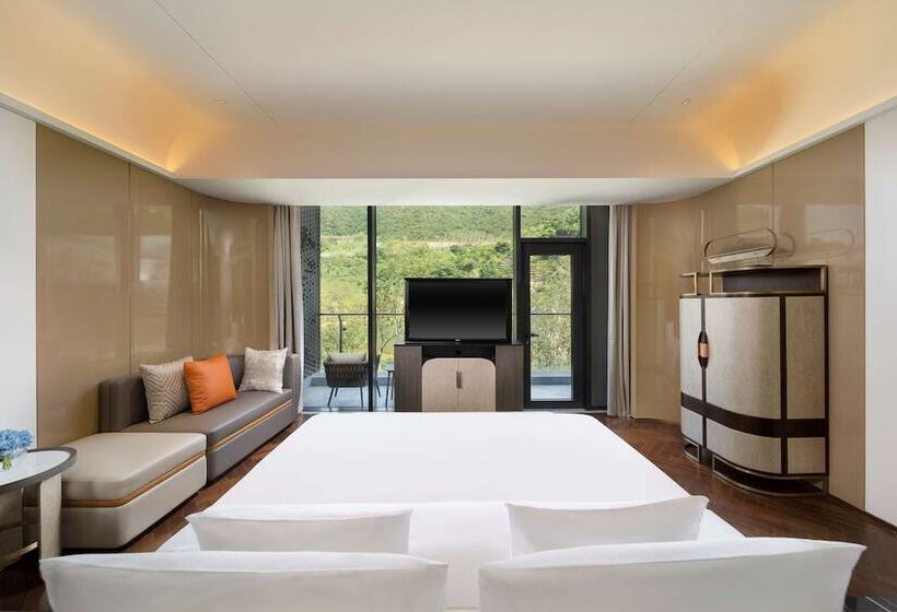 اتاق لوکس با چشم‌انداز دریاچه, Radisson Collection Resort, Nanjing