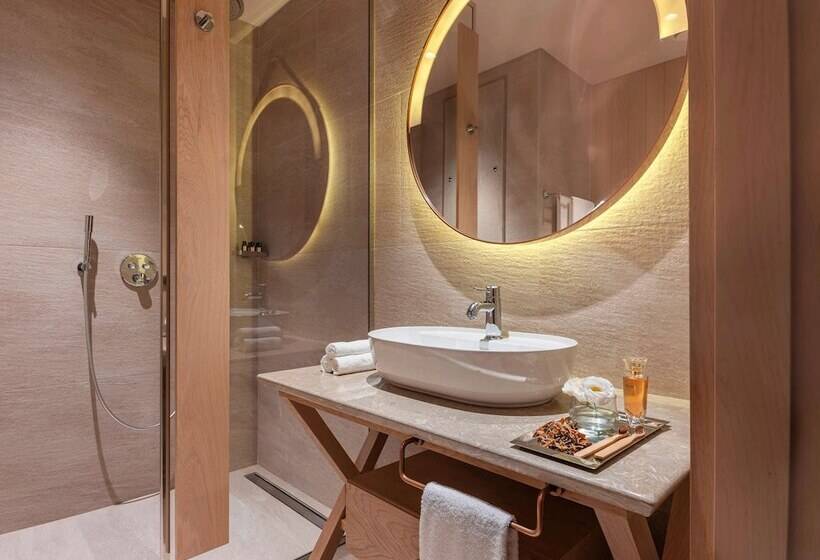 سوئیت اجرایی با چشم‌انداز دریا, Mgallery The Bodrum Hotel Yalikavak