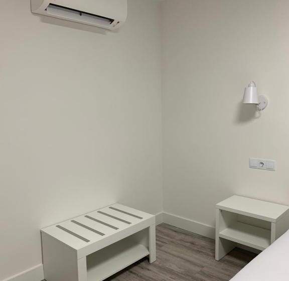 اتاق استاندارد, Hostal Comfort Suites