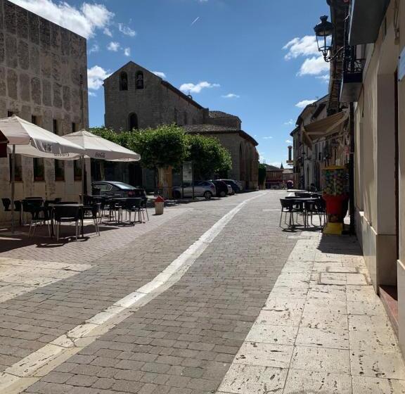 اتاق استاندارد سه نفره, Hostal Comfort Suites