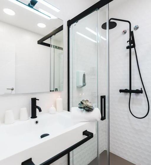 اتاق استاندارد یک نفره, Hostal Comfort Suites