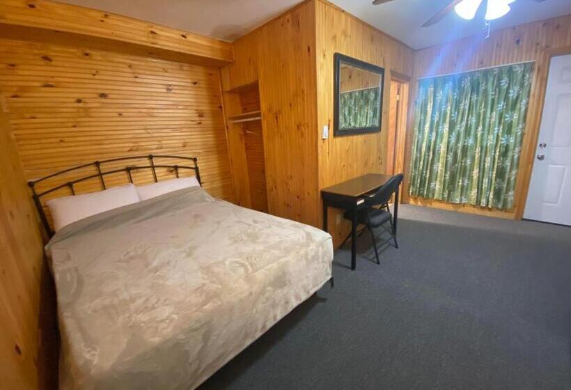 اتاق استاندارد یک نفره, Hillcrest Motel