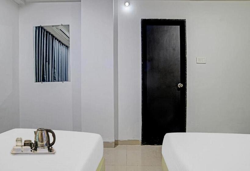 اتاق استاندارد, Townhouse 81349 Townhouse Friends Inn