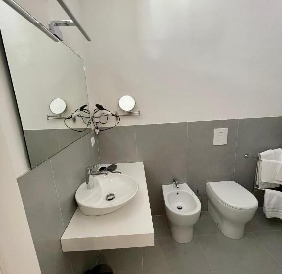 اتاق عادی, Matthew’s Home B&b
