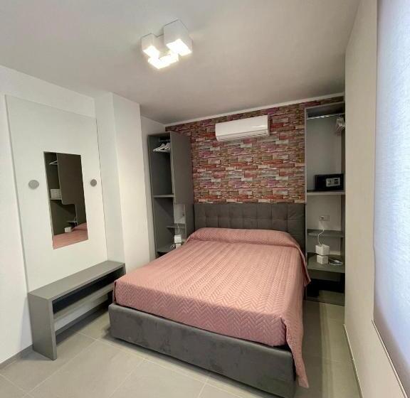 اتاق عادی, Matthew’s Home B&b