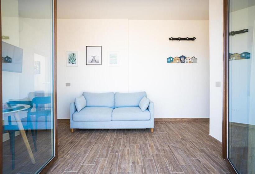 آپارتمان 1 خوابه با تراس, Solemar Sicilia   Multi Suite