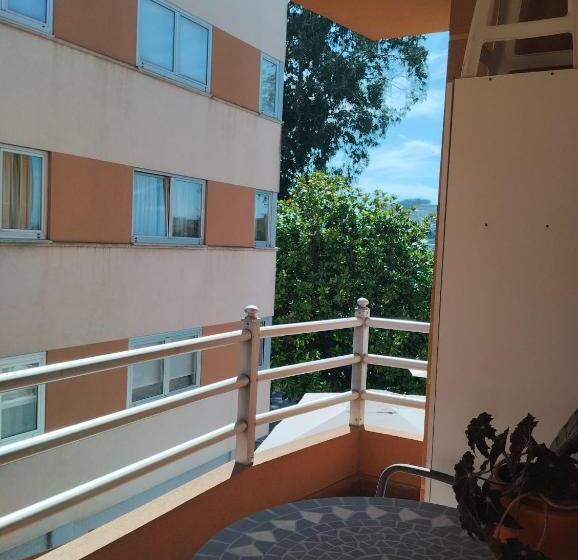 آپارتمان 1 خوابه, Zarey Hostel