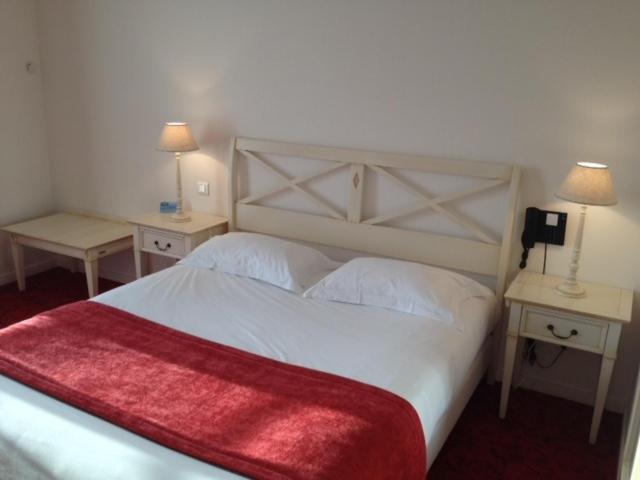اتاق استاندارد یک نفره, Brit Hotel Du Perche