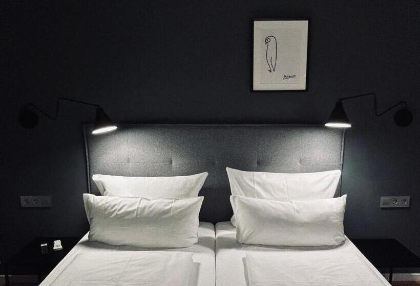 اتاق استاندارد, Dk Hotel Deutscher Kaiser