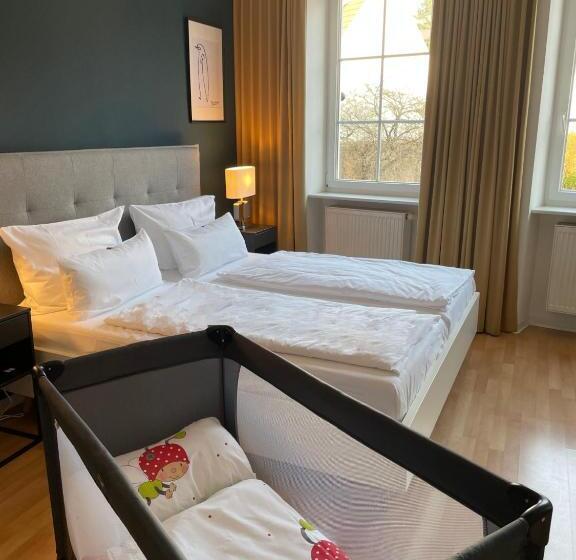 اتاق استاندارد سه نفره, Dk Hotel Deutscher Kaiser