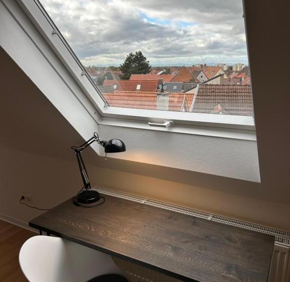 اتاق سوپریور چهار تخته, Dk Hotel Deutscher Kaiser