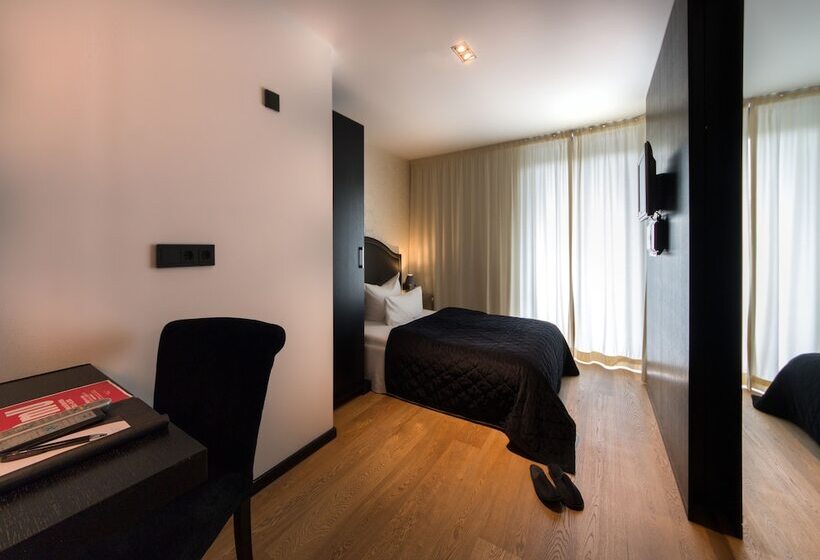 اتاق اینتریور یک تخته, La Mansion Vi Vadi