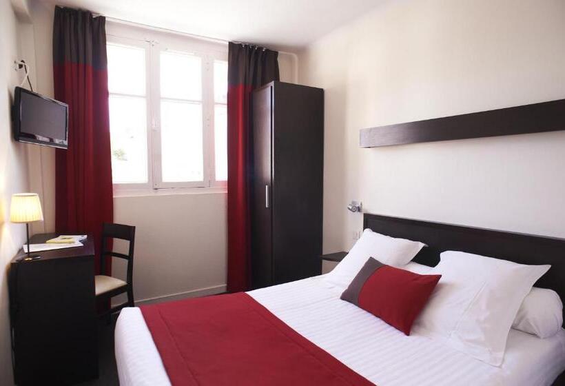 اتاق استاندارد, Logis Hotel Chateaubriand