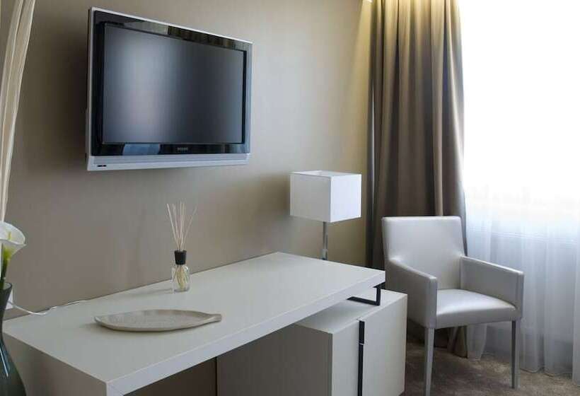 اتاق استاندارد یک نفره, Pearl Design Hotel   Frankfurt City