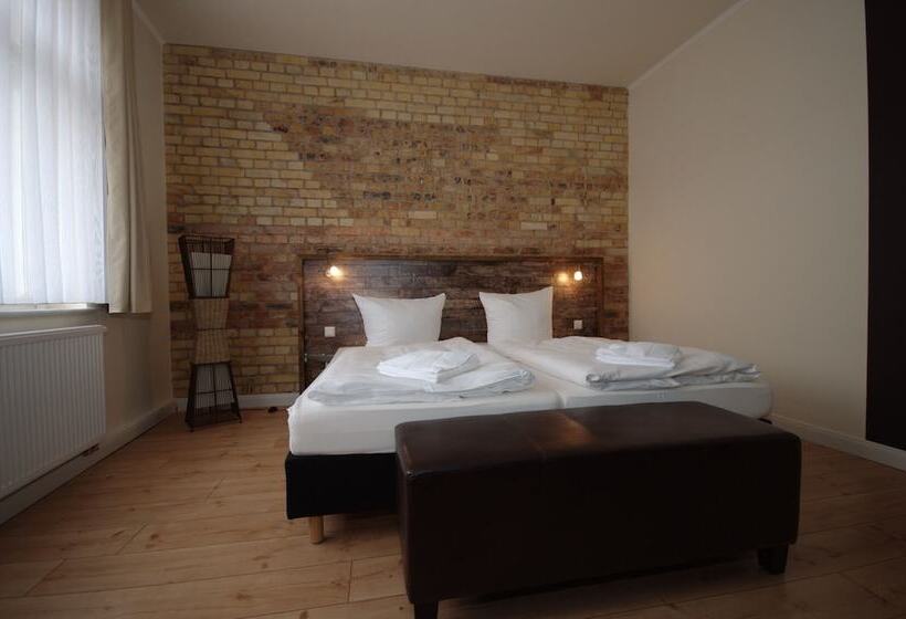 اتاق استاندارد, Boutique Hotel Schwarzer Baer