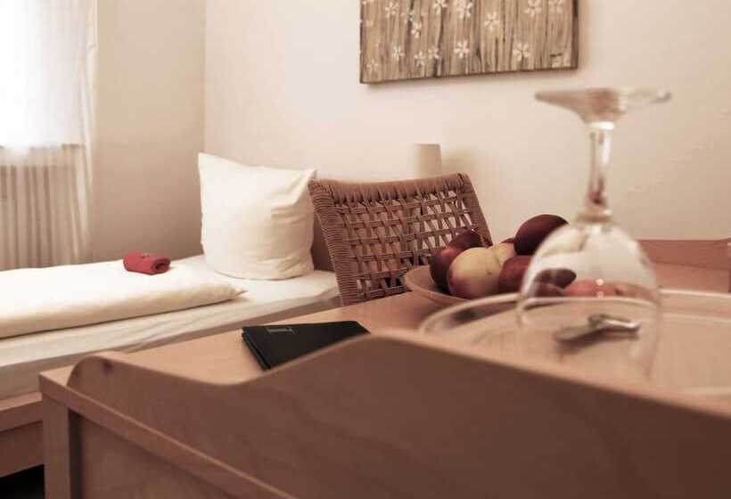 اتاق استاندارد یک نفره, Villa Casa
