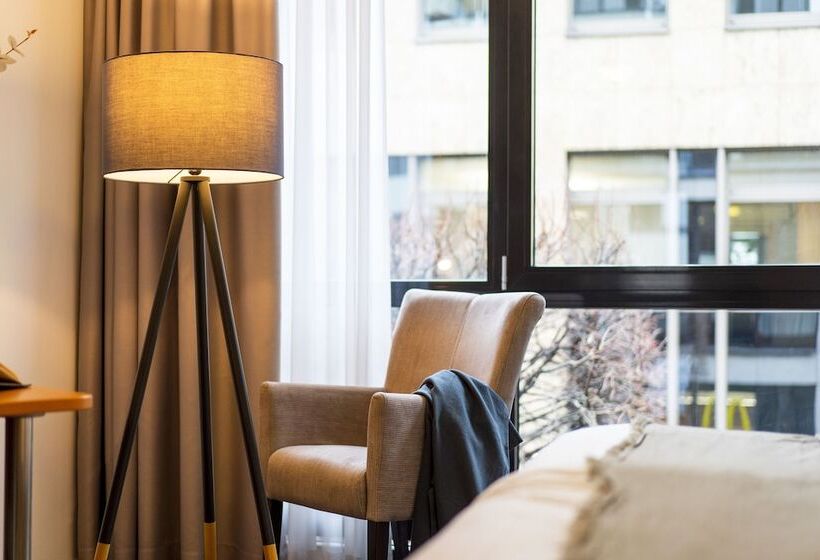 اتاق استاندارد, Koncept Hotel Benedikt