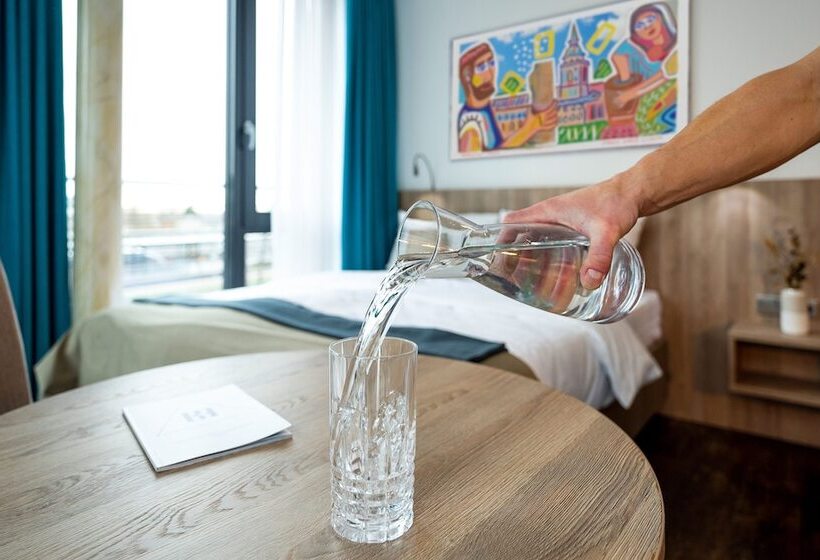 اتاق استاندارد, Koncept Hotel Benedikt