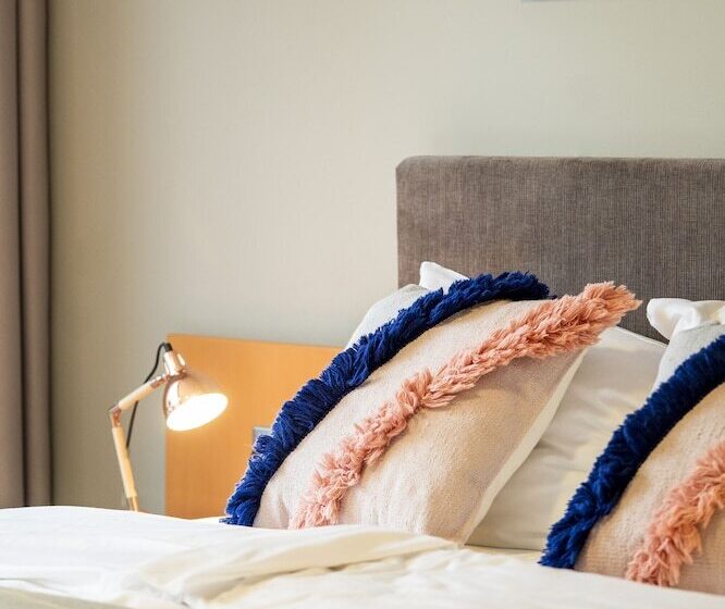 اتاق استاندارد, Koncept Hotel Benedikt