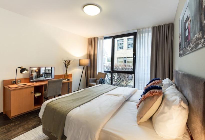 اتاق استاندارد, Koncept Hotel Benedikt