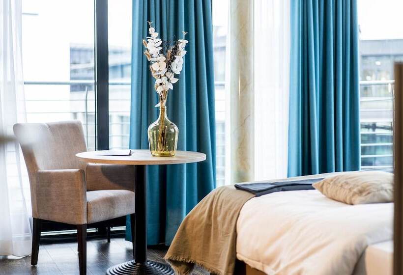 اتاق استاندارد, Koncept Hotel Benedikt