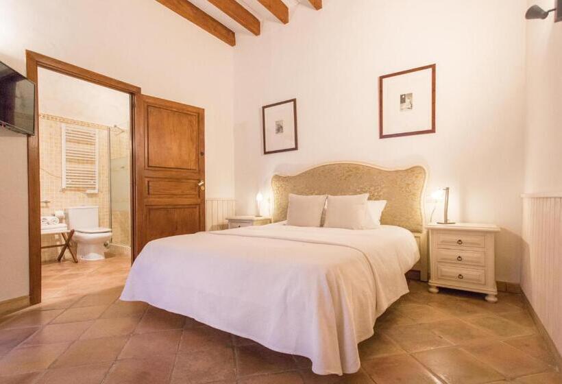 اتاق استاندارد, Petit Hotel Alaro