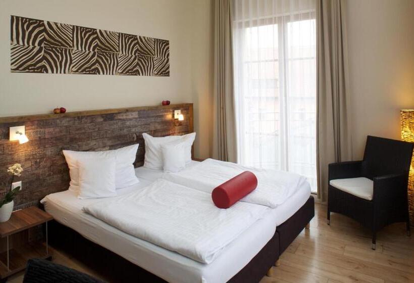 اتاق استاندارد, Boutique Hotel Schwarzer Baer