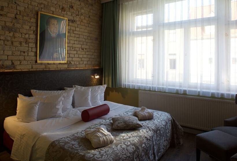 اتاق استاندارد, Boutique Hotel Schwarzer Baer