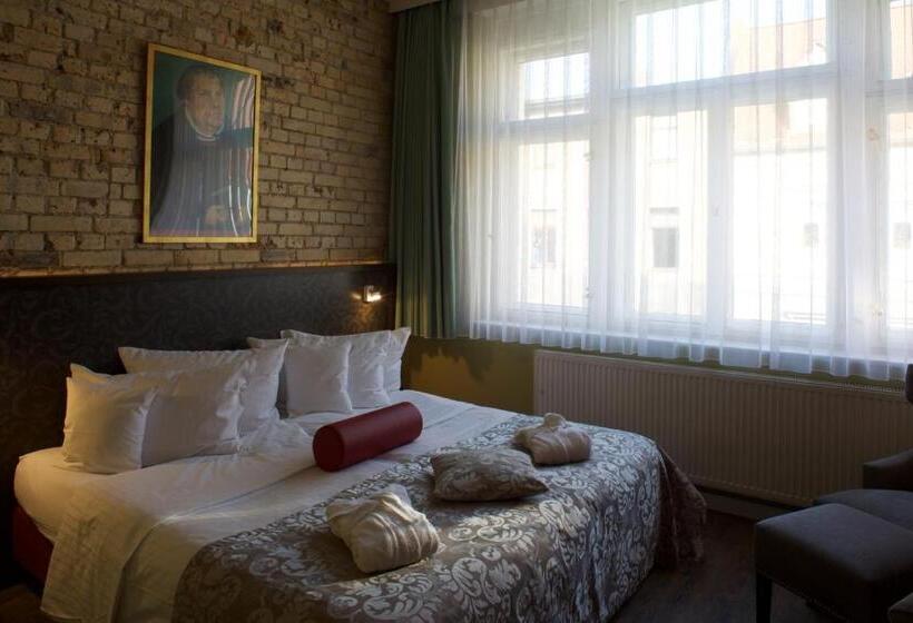 اتاق استاندارد, Boutique Hotel Schwarzer Baer