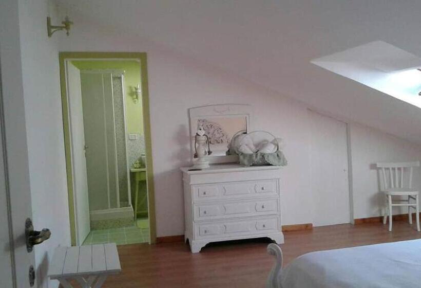 اتاق ساده سه‌ نفره, La Casa Di Milady