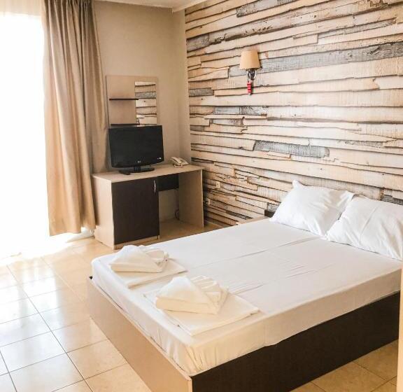 استودیوی استاندارد, Arapya Resort
