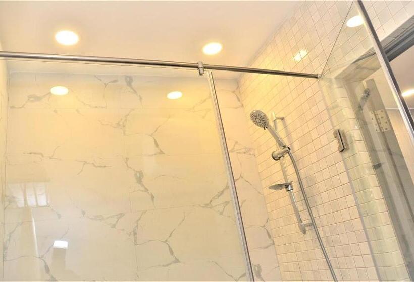 آپارتمان 1 خوابه, Montecito Apartments
