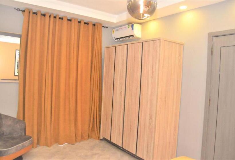 آپارتمان 1 خوابه, Montecito Apartments